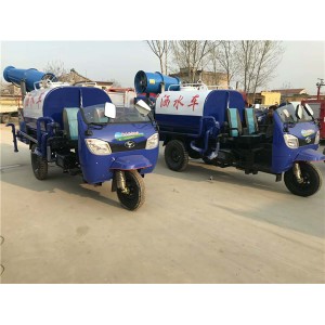 小型洒水车