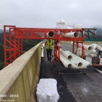 高速公路桥面排水管安装设备