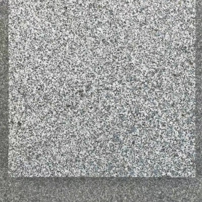 芝麻黑荔枝面