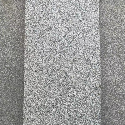 芝麻黑荔枝面