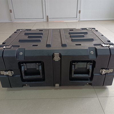 通用箱