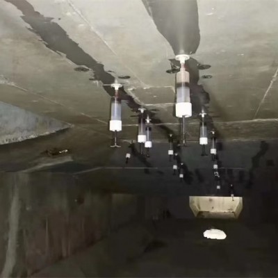 仿清水混凝土